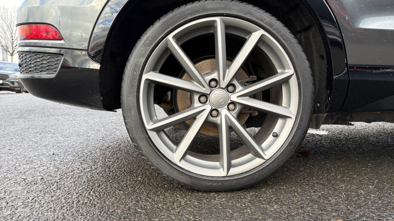 Audi Q3 2.0 TDI Quattro Black Edition 5dr Diesel Estate